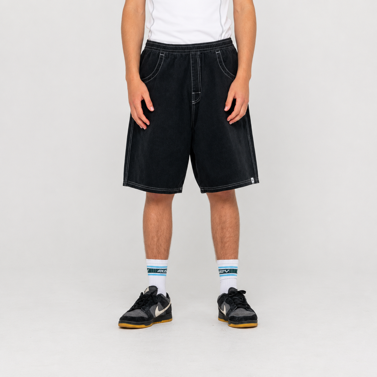 Rusty Flip Daddy Black Elastic Baggy Short