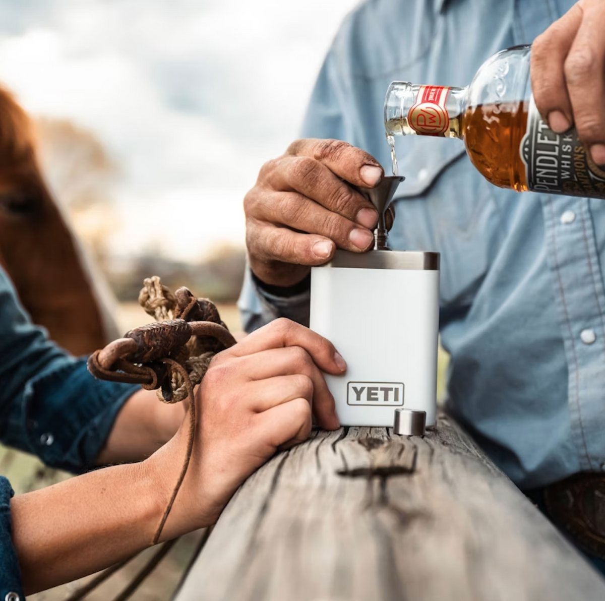 Yeti Flask Rescue Red