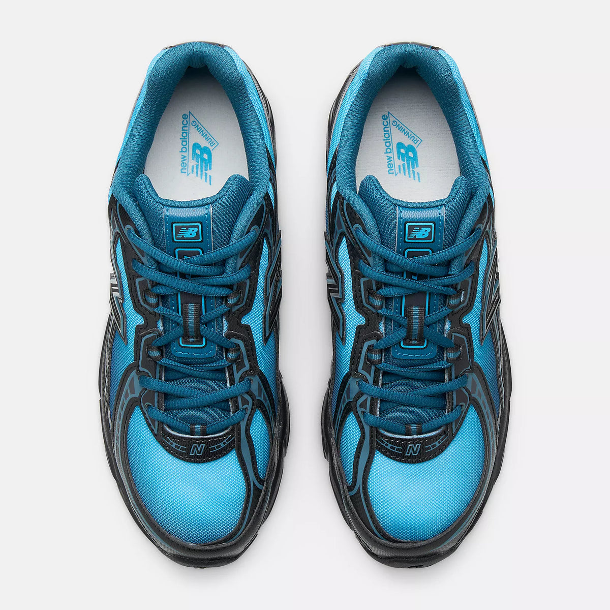 New Balance 740 Streamsong / Black Shoes (U7402CJ)